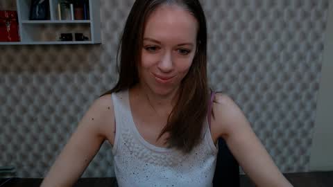 Snapshot of adamais_ chatting on 11, 1, 2025 adamais_ online show from 11, 1, 2025