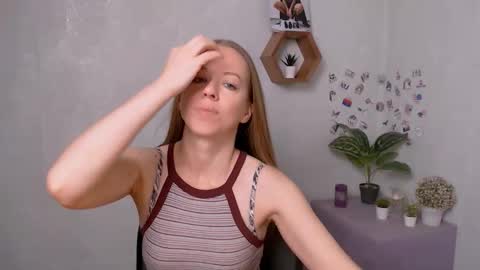 Snapshot of adamais_ chatting on 24, 9, 2025 adamais_ online show from 24, 9, 2025