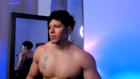 adambrocs1 online show from 29, 3, 2026