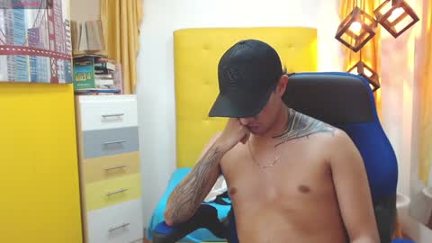 Snapshot of adamcoox chatting on 26, 1, 2025 Adam online show from 26, 1, 2025