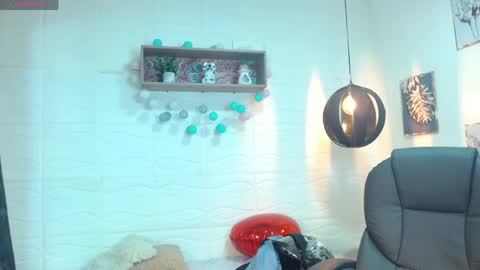 Adam online show from 7, 4, 2026