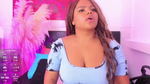 Cloe Adams  online show from 18, 10, 2025