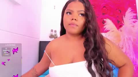 Cloe Adams  online show from 6, 11, 2025