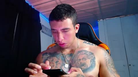 Snapshot of adan_hudson chatting on 30, 10, 2025 Anderson online show from 30, 10, 2025