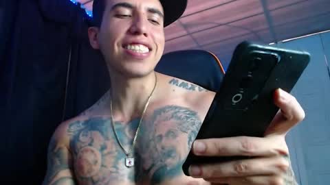 Snapshot of adan_hudson chatting on 10, 11, 2025 Anderson online show from 10, 11, 2025