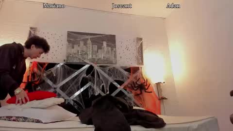 Adan Oriol online show from 26, 10, 2025