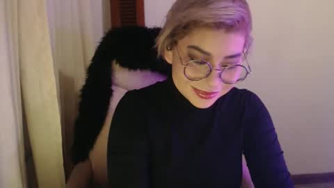 Snapshot of adan_romanoff chatting on 7, 4, 2026 adan_romanoff online show from 7, 4, 2026