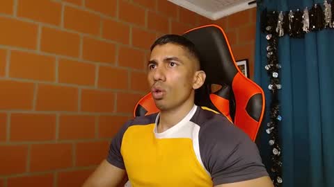 Adan Sin online show from 7, 1, 2025