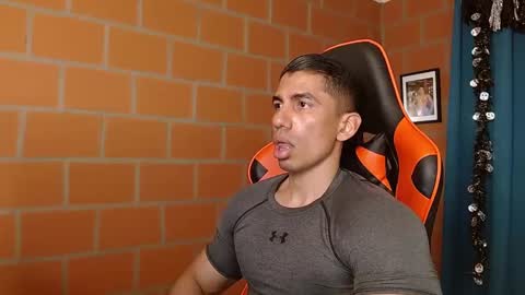 Adan Sin online show from 13, 1, 2025