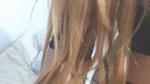 Snapshot of adara_cooper22 chatting on 4, 3, 2025 Adara Cooper online show from 4, 3, 2025