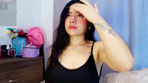  Adara Johnson  online show from 6, 11, 2025