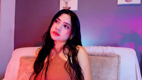  Adara Johnson  online show from 30, 3, 2026