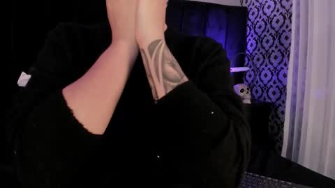 Ade  online show from 3, 12, 2025