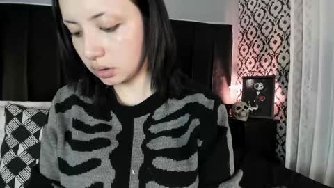 Ade  online show from 17, 4, 2026