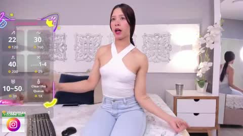 Adela Worsth online show from 24, 9, 2025