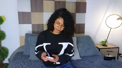 Snapshot of adele_carter_ chatting on 8, 2, 2025 Andrea online show from 8, 2, 2025