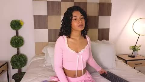 Snapshot of adele_carter_ chatting on 11, 2, 2025 Andrea online show from 11, 2, 2025