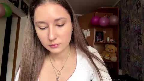 Poly online show from 4, 3, 2026