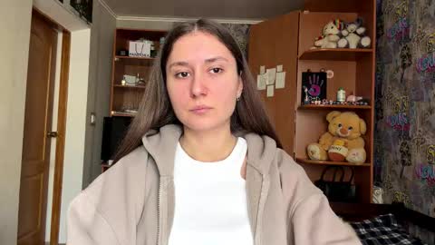 Poly online show from 30, 3, 2026