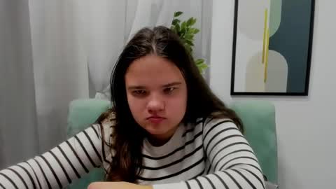 adelecruzz online show from 3, 2, 2025