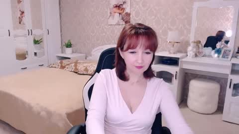 AdeleMoran online show from 22, 2, 2025