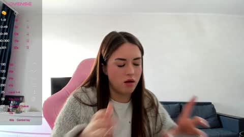 Snapshot of adelesaturn chatting on 19, 2, 2025 Adele online show from 19, 2, 2025
