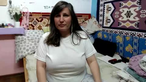 Snapshot of adelinemilf chatting on 17, 5, 2026 adelinemilf online show from 17, 5, 2026