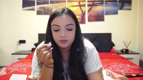 Adellineee online show from 9, 9, 2025