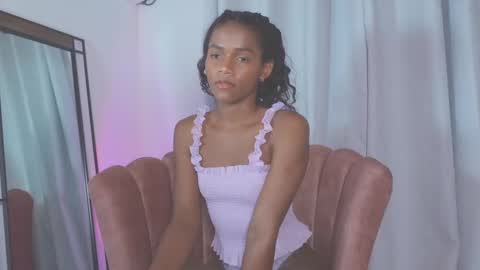 Snapshot of adelyn_x chatting on 12, 3, 2025 instragram adelyn 111 online show from 12, 3, 2025