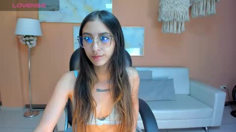 Snapshot of adharadonnet chatting on 12, 2, 2025 Adhara online show from 12, 2, 2025