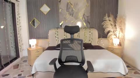 Snapshot of adharasweet1 chatting on 9, 2, 2026 AdharaSweet online show from 9, 2, 2026