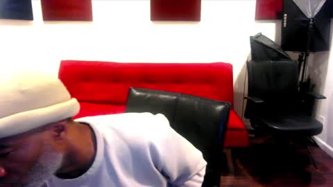 Snapshot of adick_ting chatting on 15, 12, 2024 adick_ting online show from 15, 12, 2024