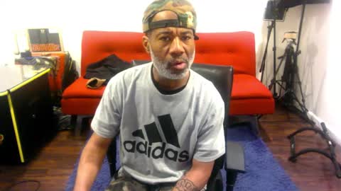 adick_ting online show from 15, 12, 2025