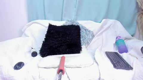  Adila  online show from 27, 2, 2025