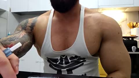 Adonis online show from 23, 10, 2025