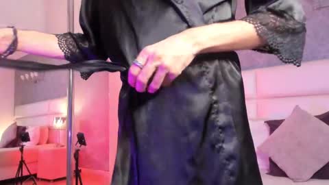 Adonis  online show from 7, 10, 2025