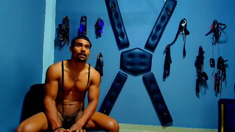 Snapshot of adonisdios chatting on 18, 5, 2026 adonisdios online show from 18, 5, 2026