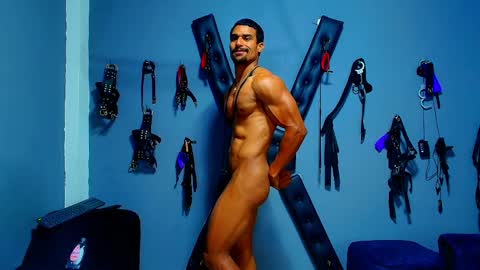 Snapshot of adonisdios chatting on 27, 5, 2026 adonisdios online show from 27, 5, 2026