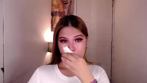 Snapshot of adorabletsforyouxx chatting on 22, 11, 2025 adorabletsforyouxx online show from 22, 11, 2025