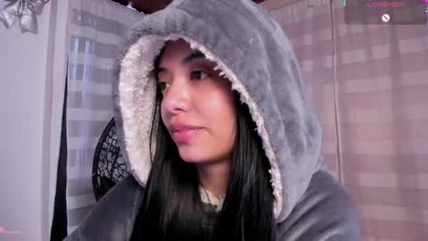 Snapshot of adorabolt chatting on 28, 4, 2026 Stormi online show from 28, 4, 2026