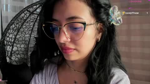 Snapshot of adorabolt chatting on 4, 5, 2026 Stormi online show from 4, 5, 2026