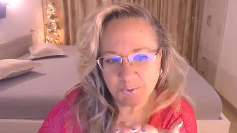 Cryna online show from 6, 4, 2026