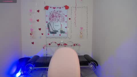 Adri  online show from 30, 1, 2025