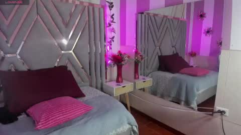 Snapshot of adri_rivera chatting on 27, 4, 2026 ADRI online show from 27, 4, 2026
