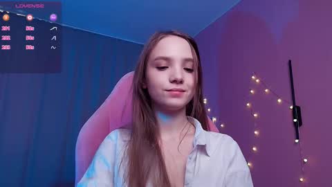 Snapshot of adria_arjona chatting on 27, 2, 2026 Eva online show from 27, 2, 2026