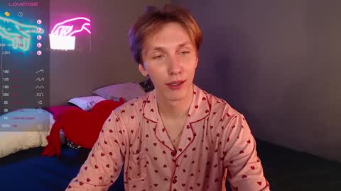 Snapshot of adrian_di chatting on 18, 1, 2025 Adrian online show from 18, 1, 2025
