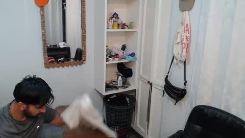 Adrian Falcon online show from 16, 4, 2026