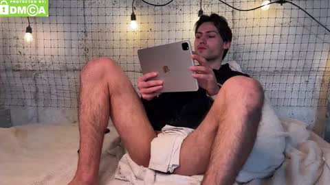 Adrian online show from 14, 3, 2026