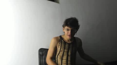 Snapshot of adrian_wolff chatting on 3, 6, 2026 Adrian W online show from 3, 6, 2026