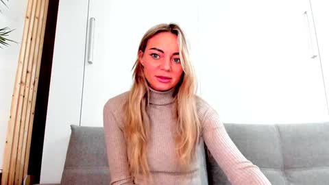 Snapshot of adriana_coy_ chatting on 25, 1, 2025 Adriana online show from 25, 1, 2025